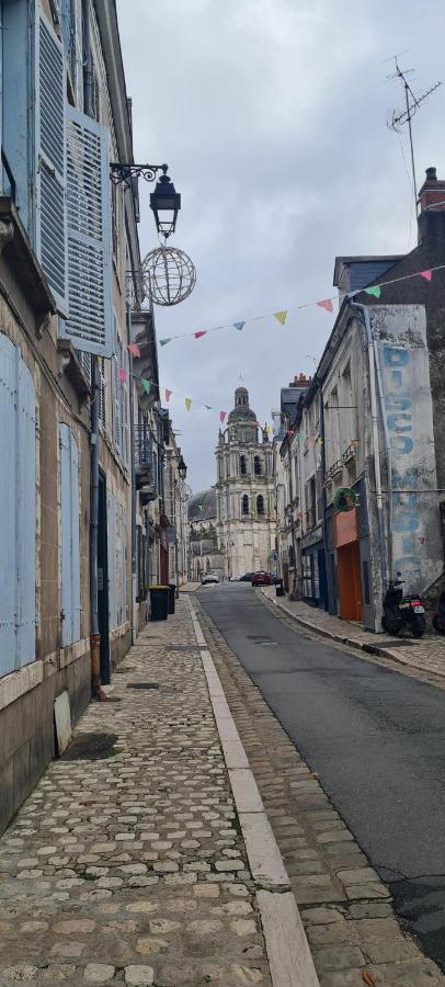 Studio 4 Personnes Aux Pieds Du Chateau De Blois Avec Experience De Dormir Sous Les Aurores Boreales Екстериор снимка