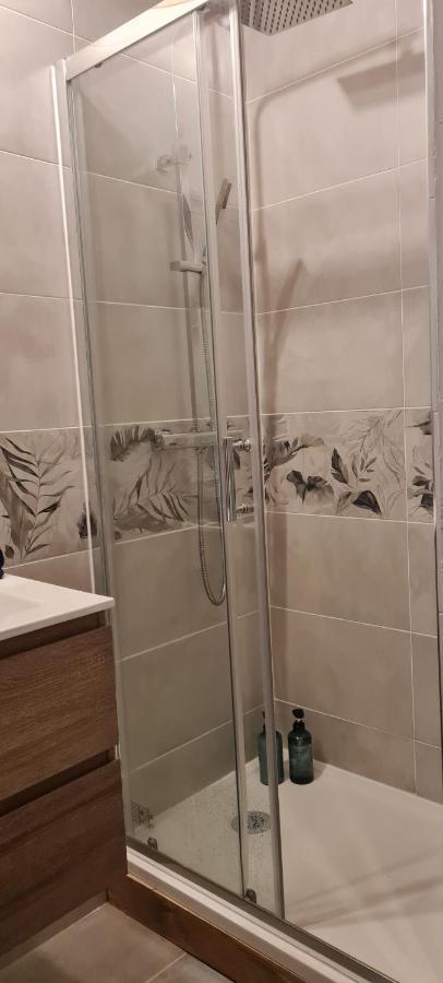 Studio 4 Personnes Aux Pieds Du Chateau De Blois Avec Experience De Dormir Sous Les Aurores Boreales Екстериор снимка